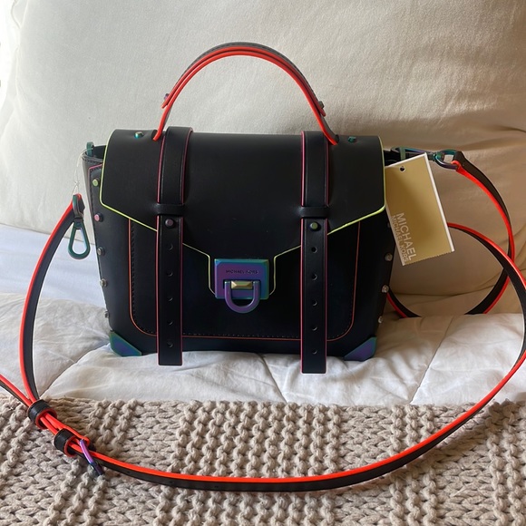 Michael Kors Manhattan Limited Edition Bag NWT - MD TH SCHOOL SATCHEL LEATHER - Picture 1 of 7